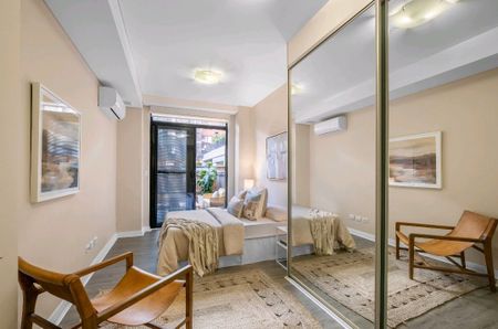 Super Sized One Bedroom Apartment - Photo 4