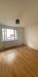 Location Appartement 3 pièces 74m² - Photo 3