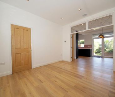 3 bedroom terraced house to rent - Photo 5