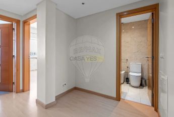 Apartment T2 in Areeiro, Lisboa