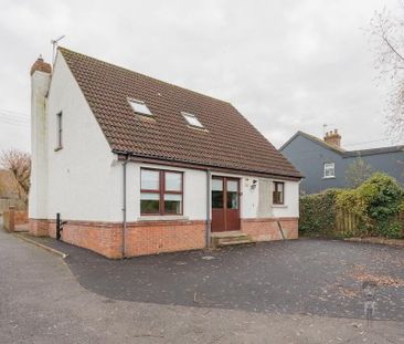 Room 4, 16 Robbs Road, Dundonald, BT16 2NA - Photo 1