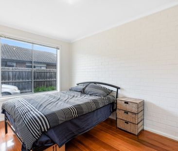 Freshly Painted Two-Bedroom Unit in Prime Reservoir Location - Photo 6