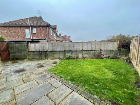 3 bedroom detached house to rent - Photo 3
