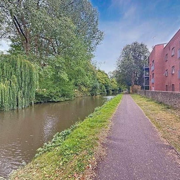 Penstock Drive, Stoke-on-trent Hanley, Stg, ST4 - Photo 1