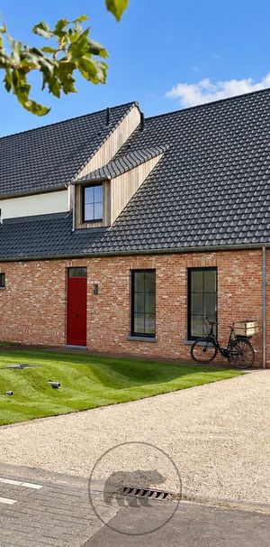 Huis te huur in Heusden voor € 1.950 met 4 slaapkamers - Photo 1