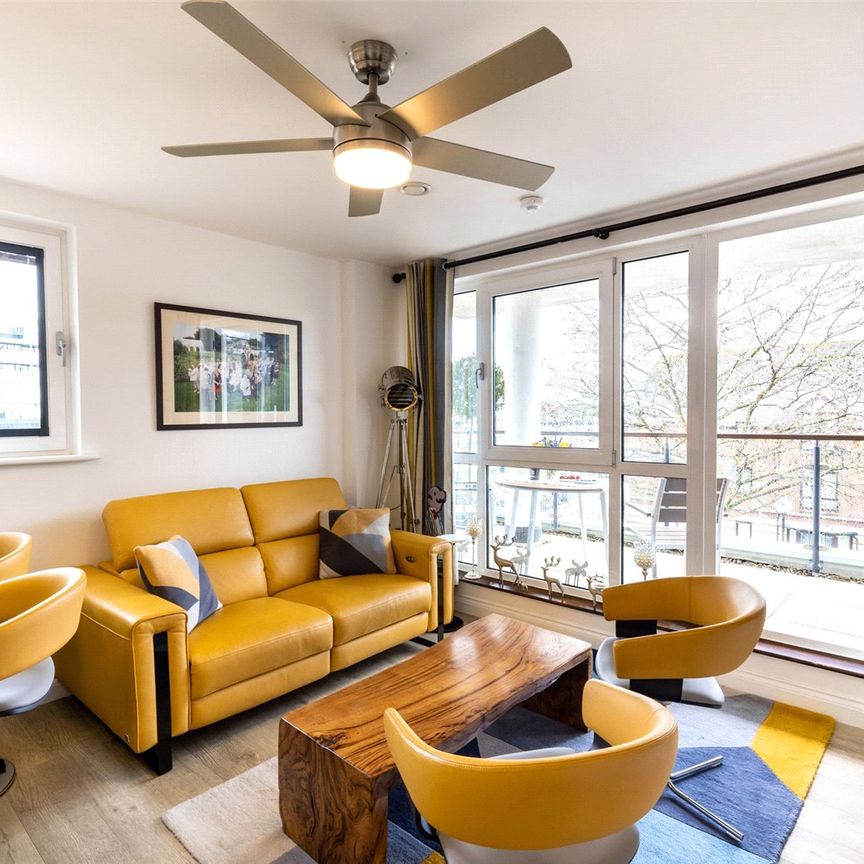 2 bedroom apartment to rent Sapphire Court, Ocean Way, Southampton, SO14 - Photo 1