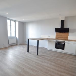 Location Appartement 3 pièces 65m² GANNAT 03800 - Photo 2