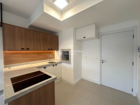 Apartamento com 1 quarto e 44m² para alugar em Praia de Belas, Porto Alegre. - Photo 4