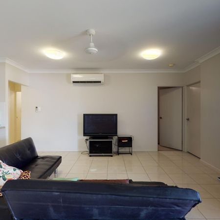 24 Girraween Avenue - Photo 2