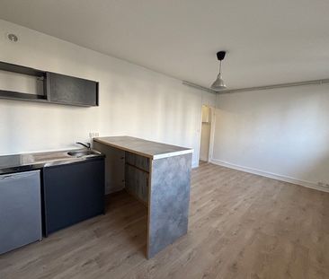 Location Appartement 1 pièce 25m² BORDEAUX 33300 - Photo 1