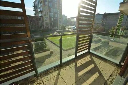 Brunel Court, Green Lane, Edgware Green Development, Edgware, Middlesex, HA8 - Photo 5