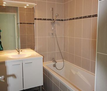 Location Appartement 3 pièces 72m² LILLE 59000 - Photo 6