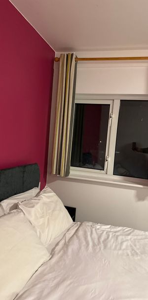 Room 207, SimplyStay Lincoln Road, Skegness, Lincolnshire, PE25 2EA - Photo 1