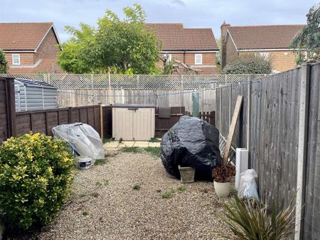 2 bedroom terraced house to rent - Photo 3