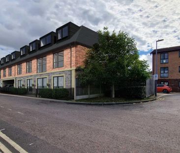 BRAND NEW STUDIOS! - Photo 6