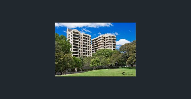 FULLY FURNISHED, BRILLIANT LOCATION, SECURITY COMPLEX - Photo 1