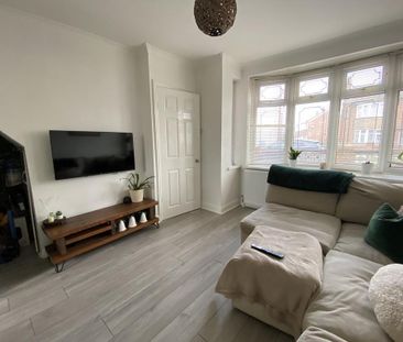 2 bedroom terraced house to rent - Photo 3