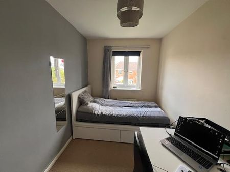 2 bedroom terraced house to rent - Photo 2
