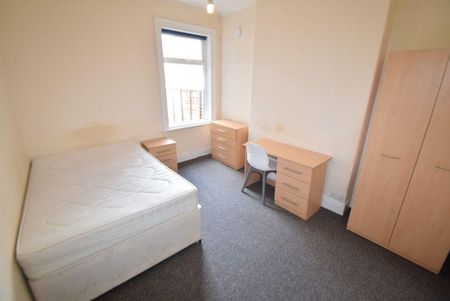 4 bedroom house share to rent - Photo 5