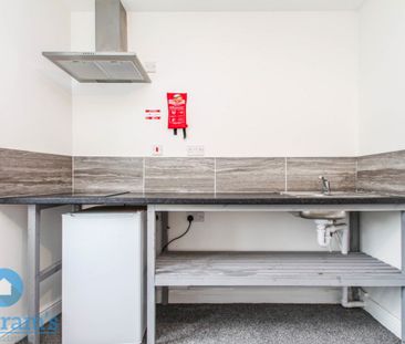 1 bed Studio for Rent - Photo 3