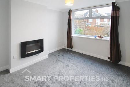 Tommy Lane, Linthwaite - Photo 2