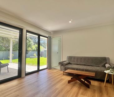 DELIGHTFUL FAMILY HOME - Photo 2