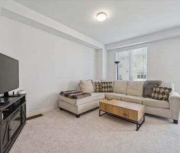 For Lease - 13 EDMINSTON Drive, Centre Wellington, Ontario - Photo 5