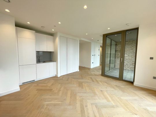 2 Bed Flat, Josephine House, NW10 - Photo 1