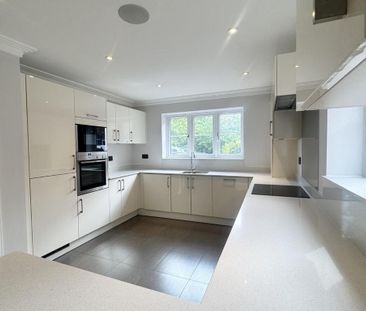 3 bedroom detached house to rent - Photo 5