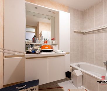 Uiterst ruim appartement met twee slaapkamers in Centrum Langemark - Photo 5