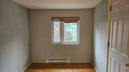 For Lease - 37 Connaught Avenue Unit# Main, Toronto, Ontario - Photo 3