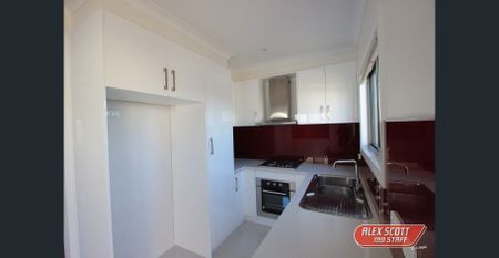 Townhouse Available - Photo 4