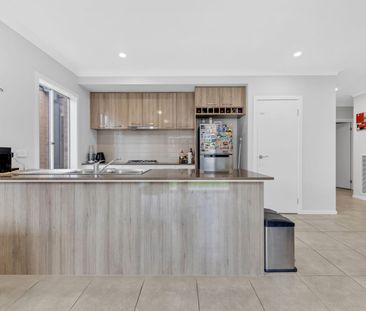 Stunning 3 bedroom home - Photo 5