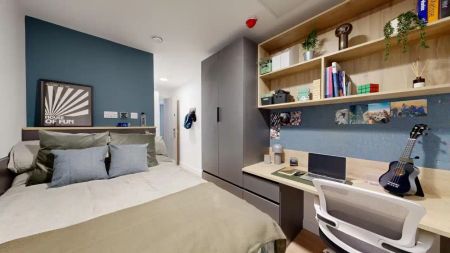 4 Bed En-suite - Photo 4