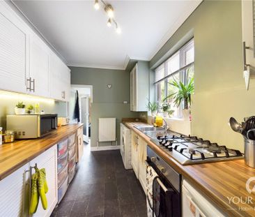 2 bedroom terraced house to rent - Photo 2