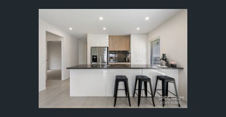 Your Oasis in the Era Estate - Photo 4