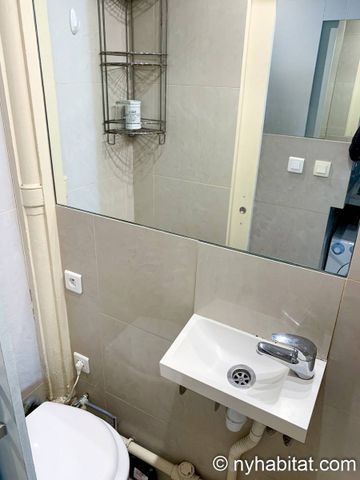 Logement à Paris, Location meublée - Photo 5