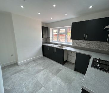 2 bedroom house to rent - Photo 2