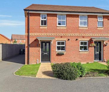 2 bedroom semi-detached house to rent - Photo 3