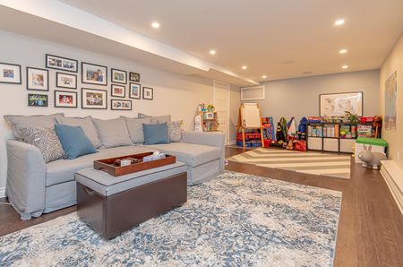 For Lease - 875 Kingsmere Avenue, McKellar Heights - Glabar Park and Area, Ontario - Photo 3