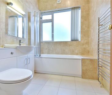 6 bedroom bungalow to rent - Photo 5