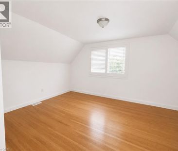 83 EAST 41ST Street, Hamilton, Ontario, L8T2Z5 - Photo 1