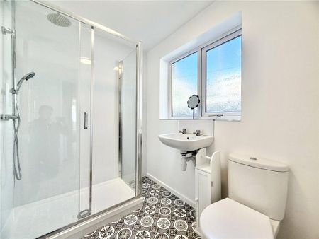 2 bedroom terraced house to rent - Photo 5