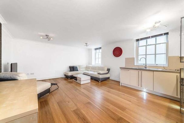 College Hill, City, EC4R - Photo 1