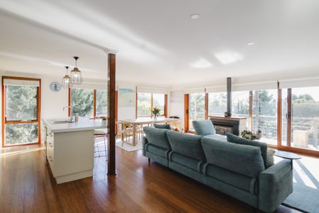 19 Raymond St, Mount Martha, VIC 3934 - Photo 2