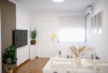 TWO-BEDROOM APARTMENT – TORREVIEJA