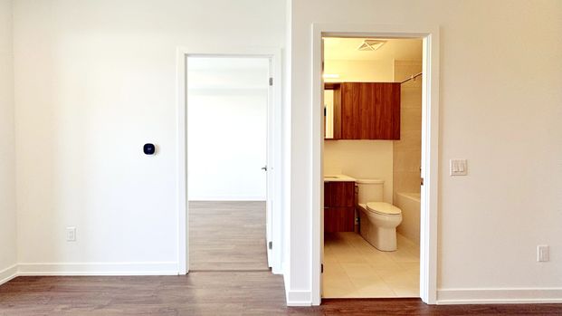 For Lease - 5105 Hurontario Street Unit# 710, Mississauga, Ontario - Photo 1