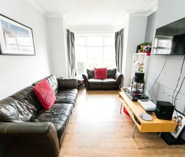 Headingley Avenue, Headingley, Leeds - Photo 3