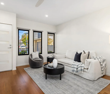 Modern Townhouse, Footsteps to Oxford St Precinct - 9mth Lease with... - Photo 4