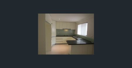 28 Bellairs Road, Kardinya, WA 6163 - Photo 3